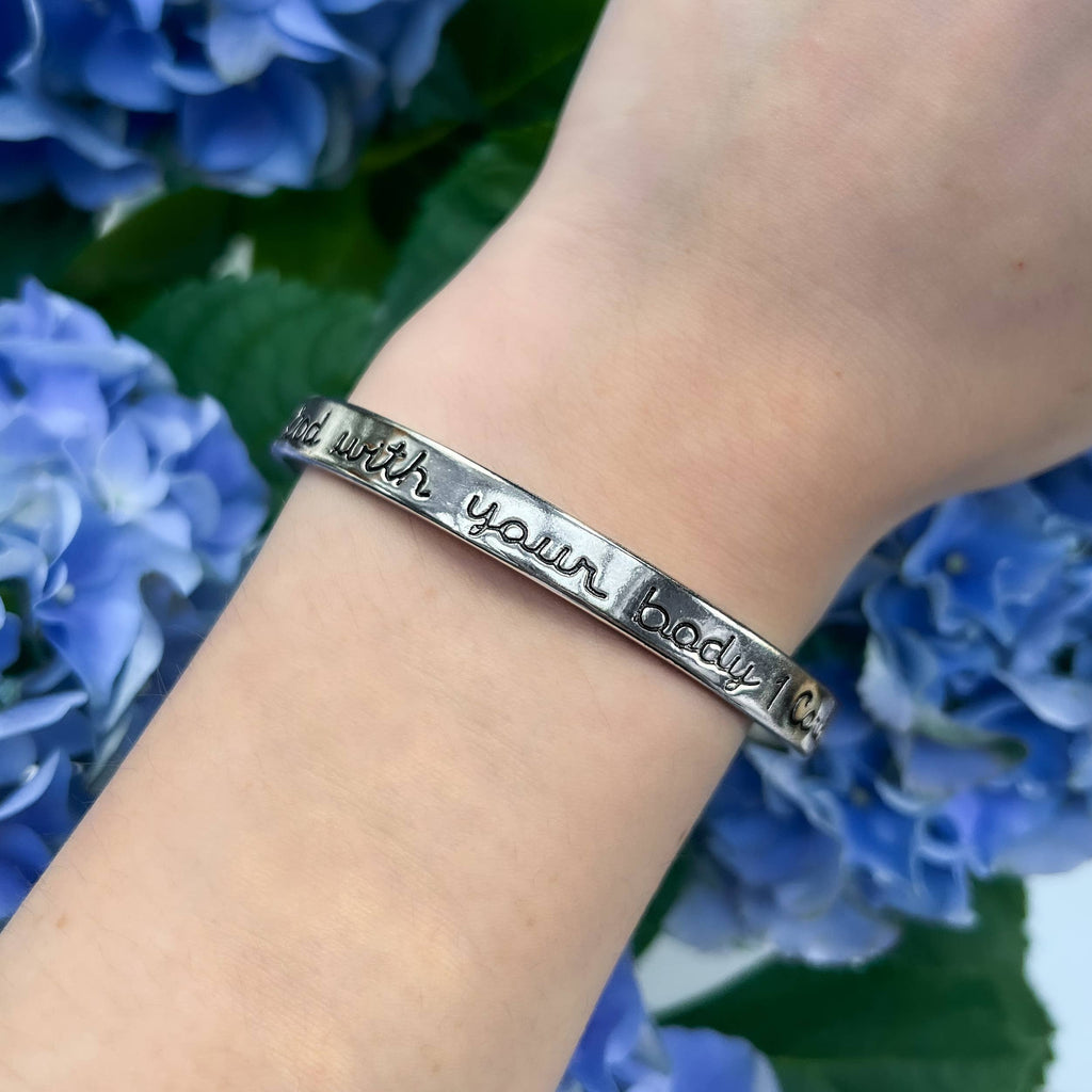 Silver Sentiments Message Bangles: A Friend Loves At All Times