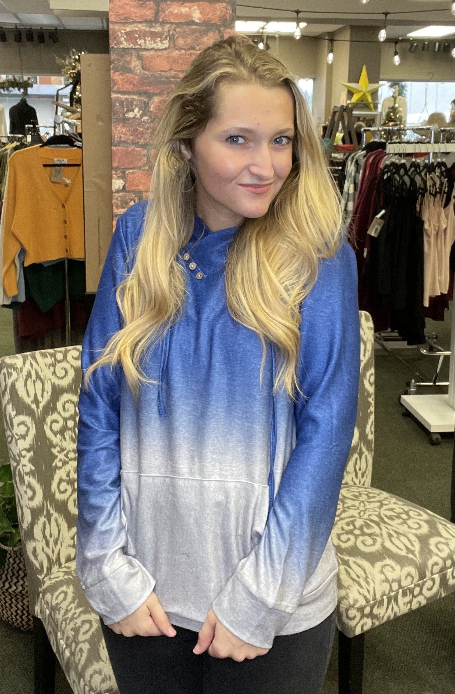 Gradient Pullover
