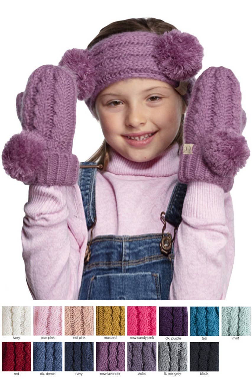 C.C Kids Pom Kids Glove With Fuzzy Lining: Ivory