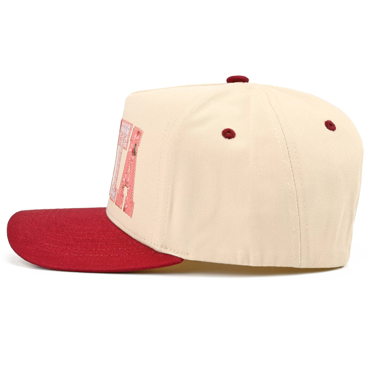 C.C SANTA APPLIQUE LETTER Embroidered Trucker Cap: Burgundy