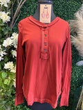 Thumb hole cuffs button closure long sleeve top