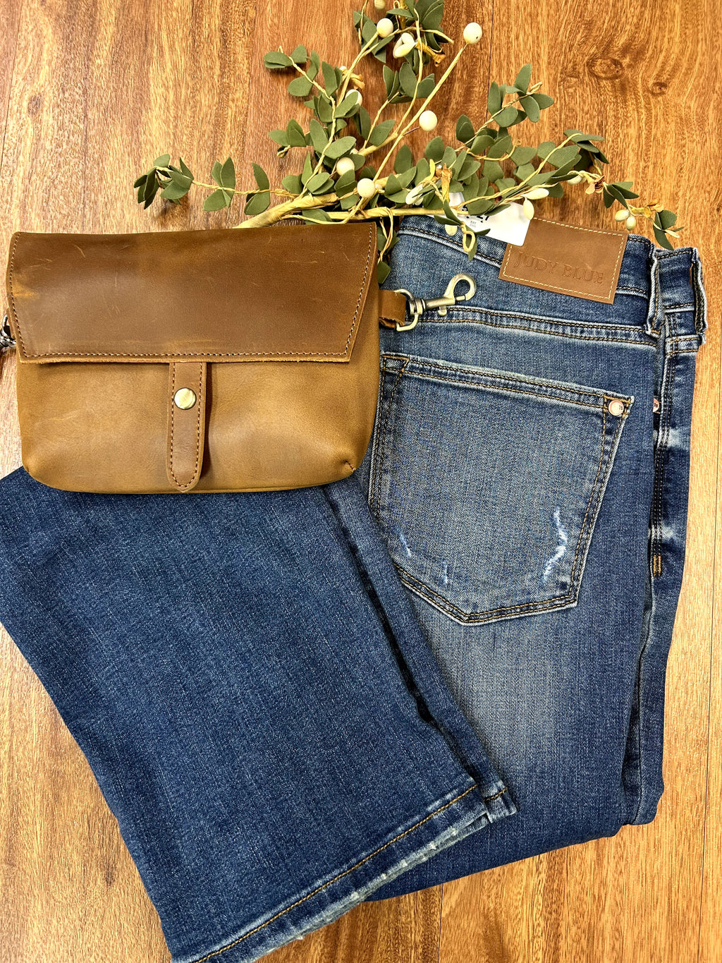 High Waist Straight Fit Jean