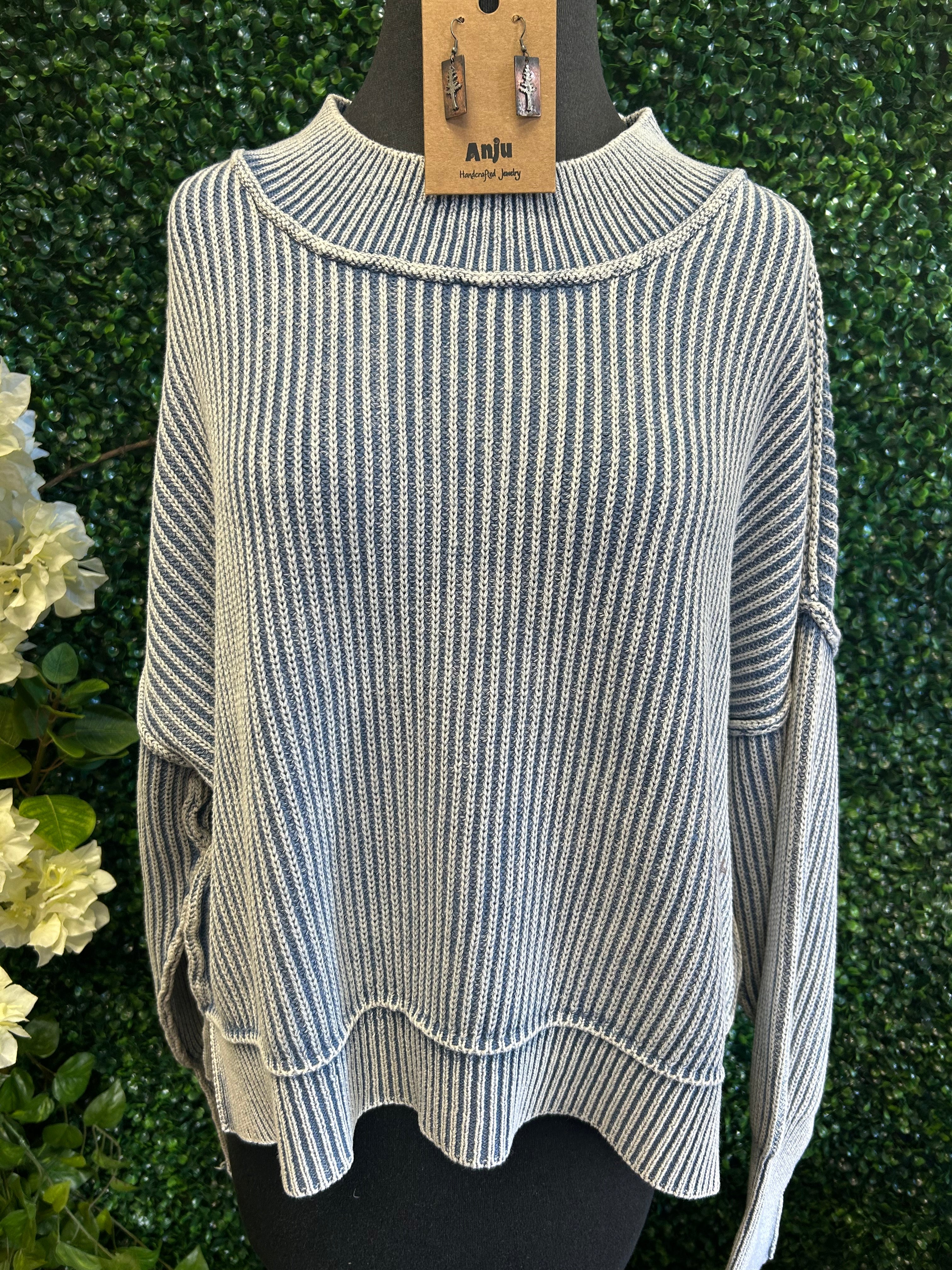 Washed Side Slit Oversized Cropped Sweater