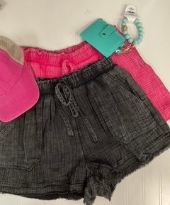Drawstring Shorts w/ Frayed Hem
