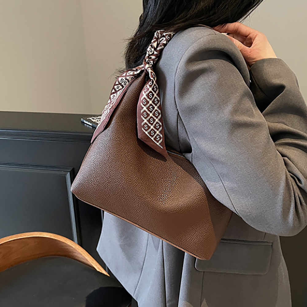 Chic Small PU Underarm Hobo Bag: Brown