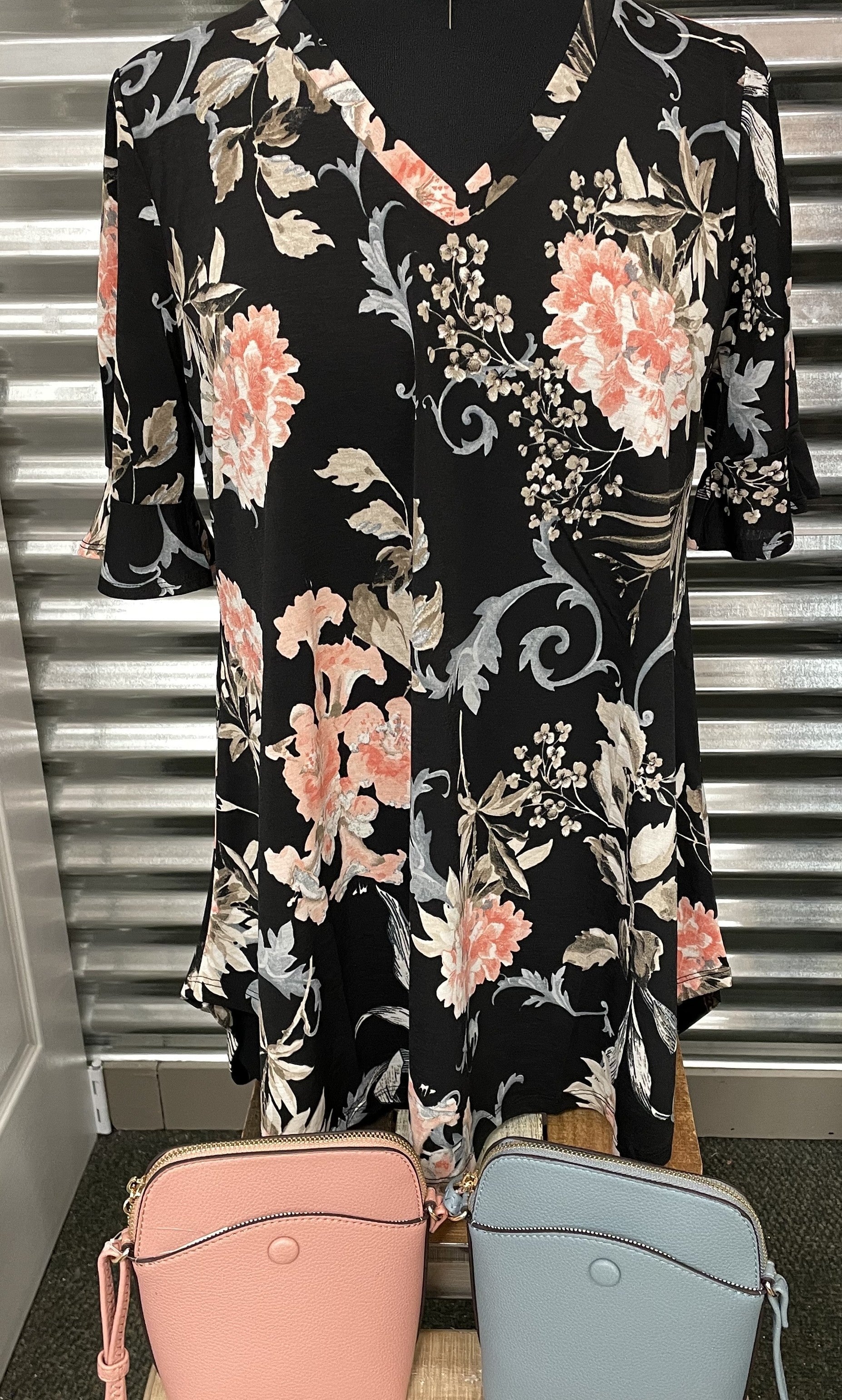 Floral V-neck Ruffle Top