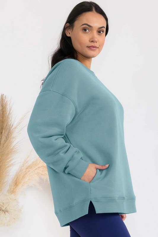 Women's Cozy Fleece Oversized Sweatshirt: Black / XL