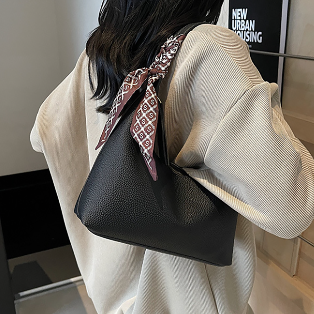 Chic Small PU Underarm Hobo Bag: Brown