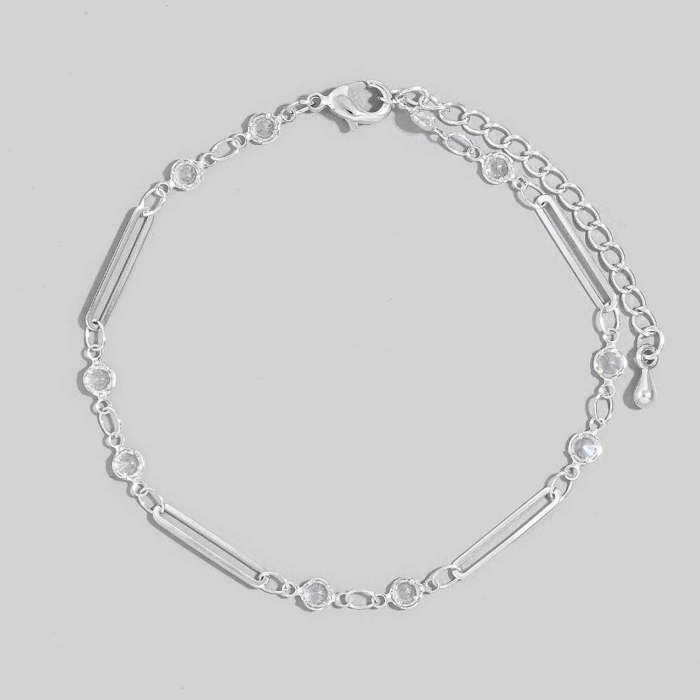 Bar & Round Cz Bezel Station Chain Bracelet: G