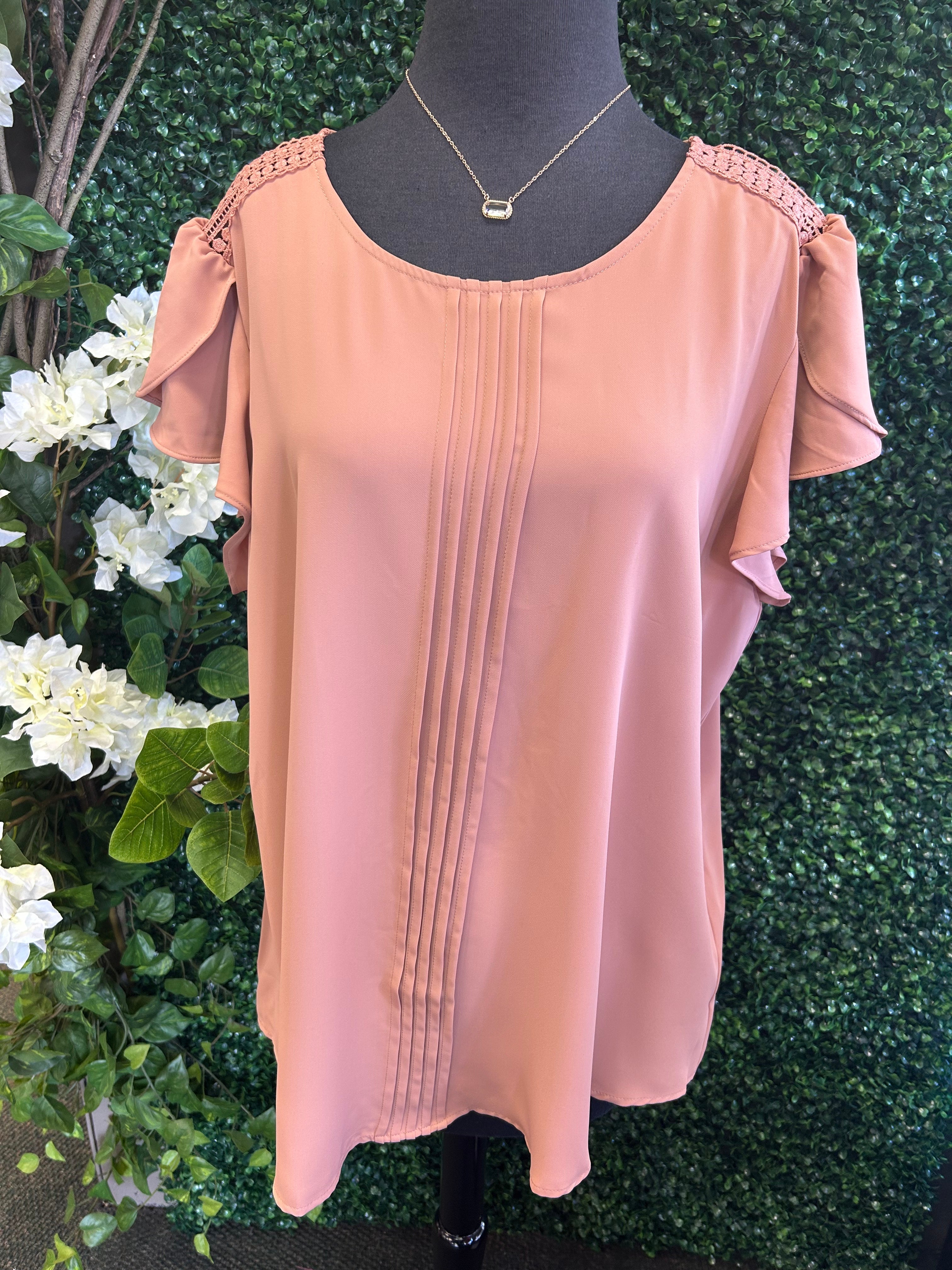 Lace Trim Tulip Sleeve Pintuck Blouse
