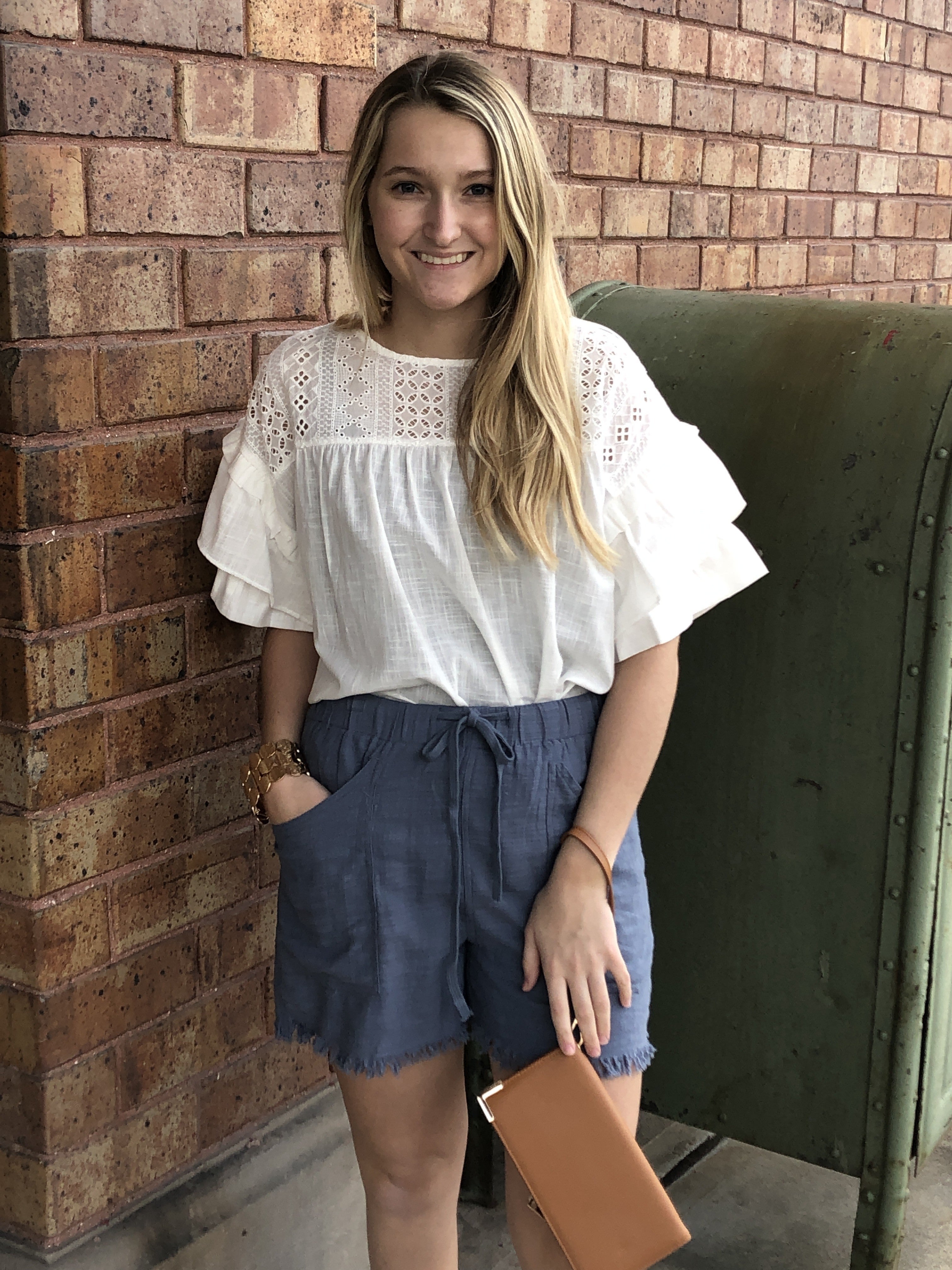 Drawstring Waist Frayed Hem Shorts with Pockets