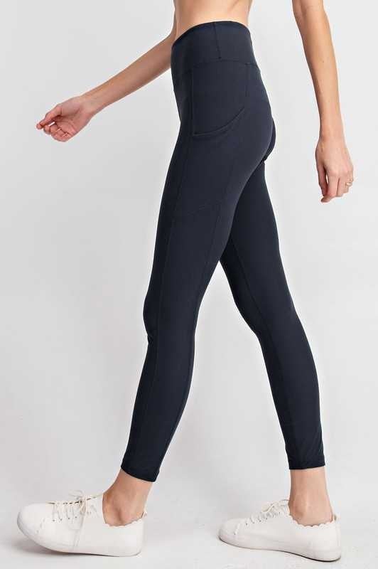 navy leggings with pockets