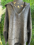 Soft! V-neck Hooded Pullover