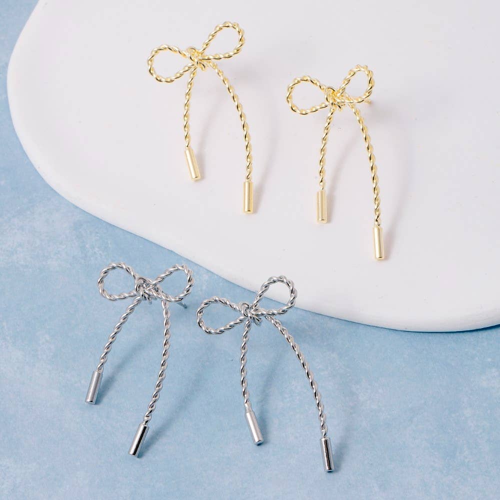 Twisted Bow Tie Earrings: G