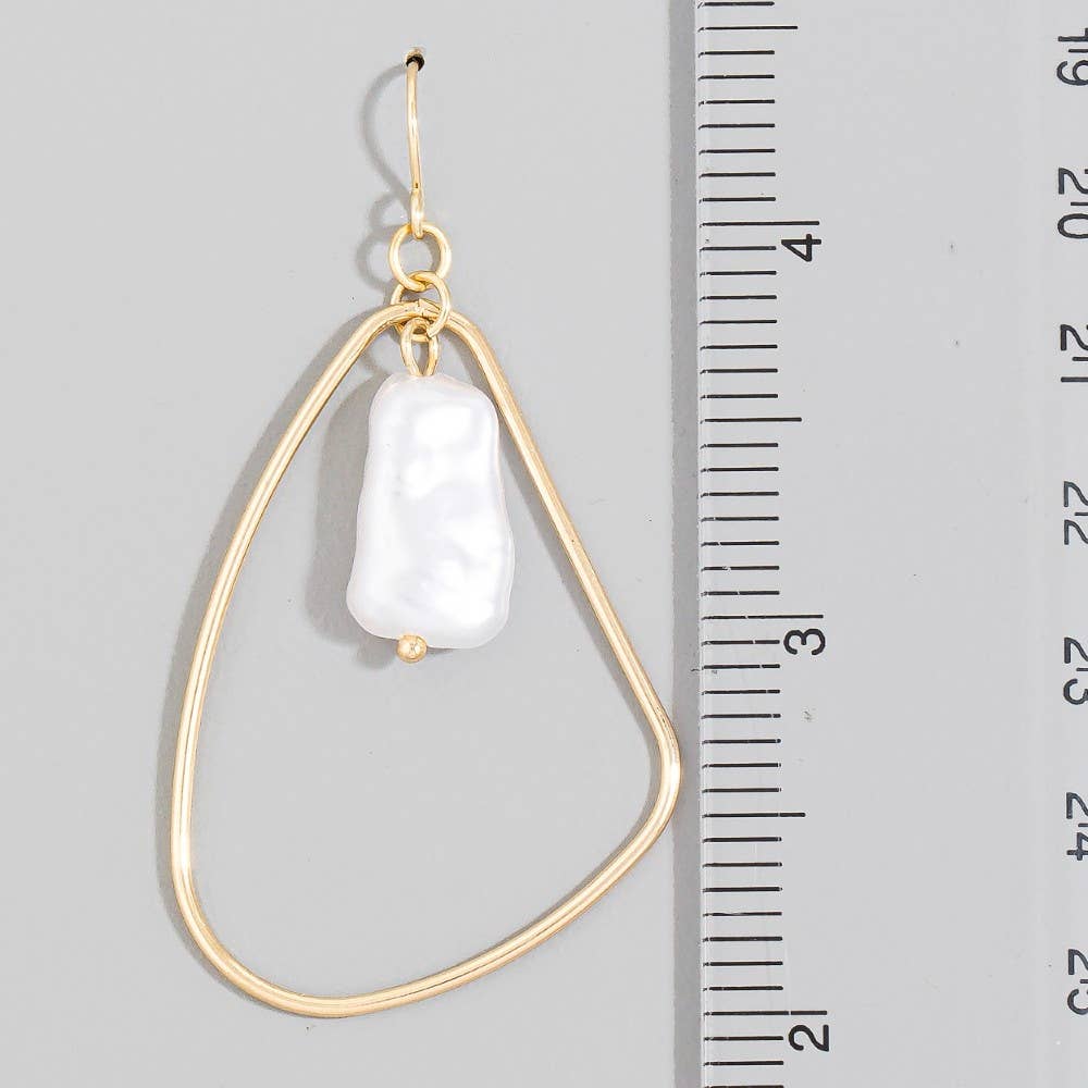Pearl Bead Irregular Tear Dangle Earrings: GP