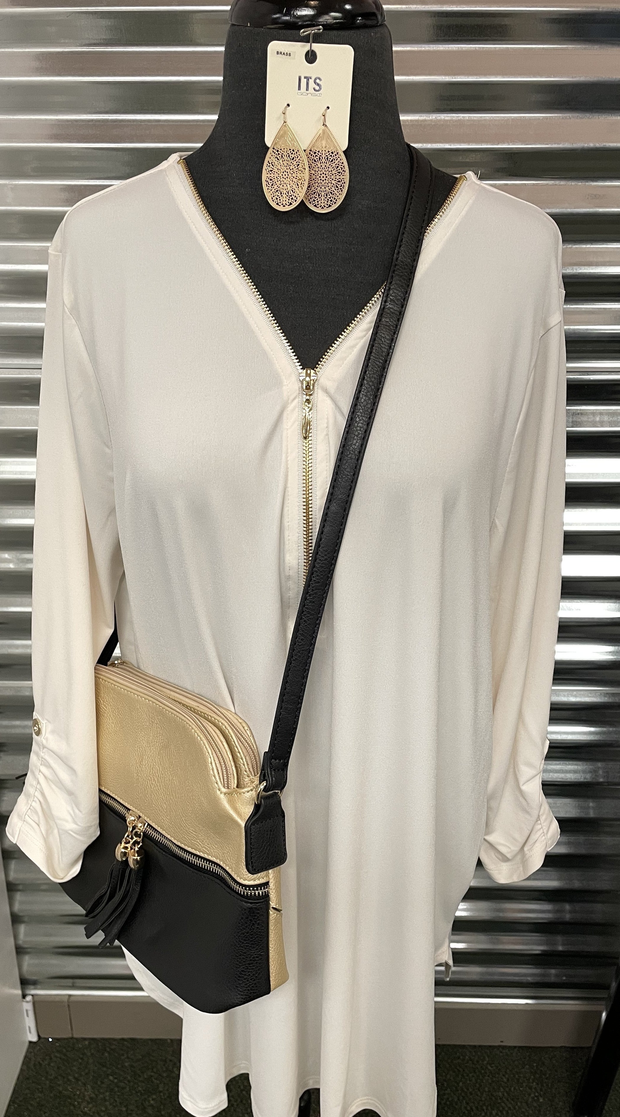 Zipper 3/4 Length Sleeve Top