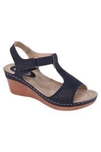 Black Strap Wedge