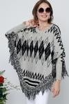 Printed Long Sleeve Round Neck Cape