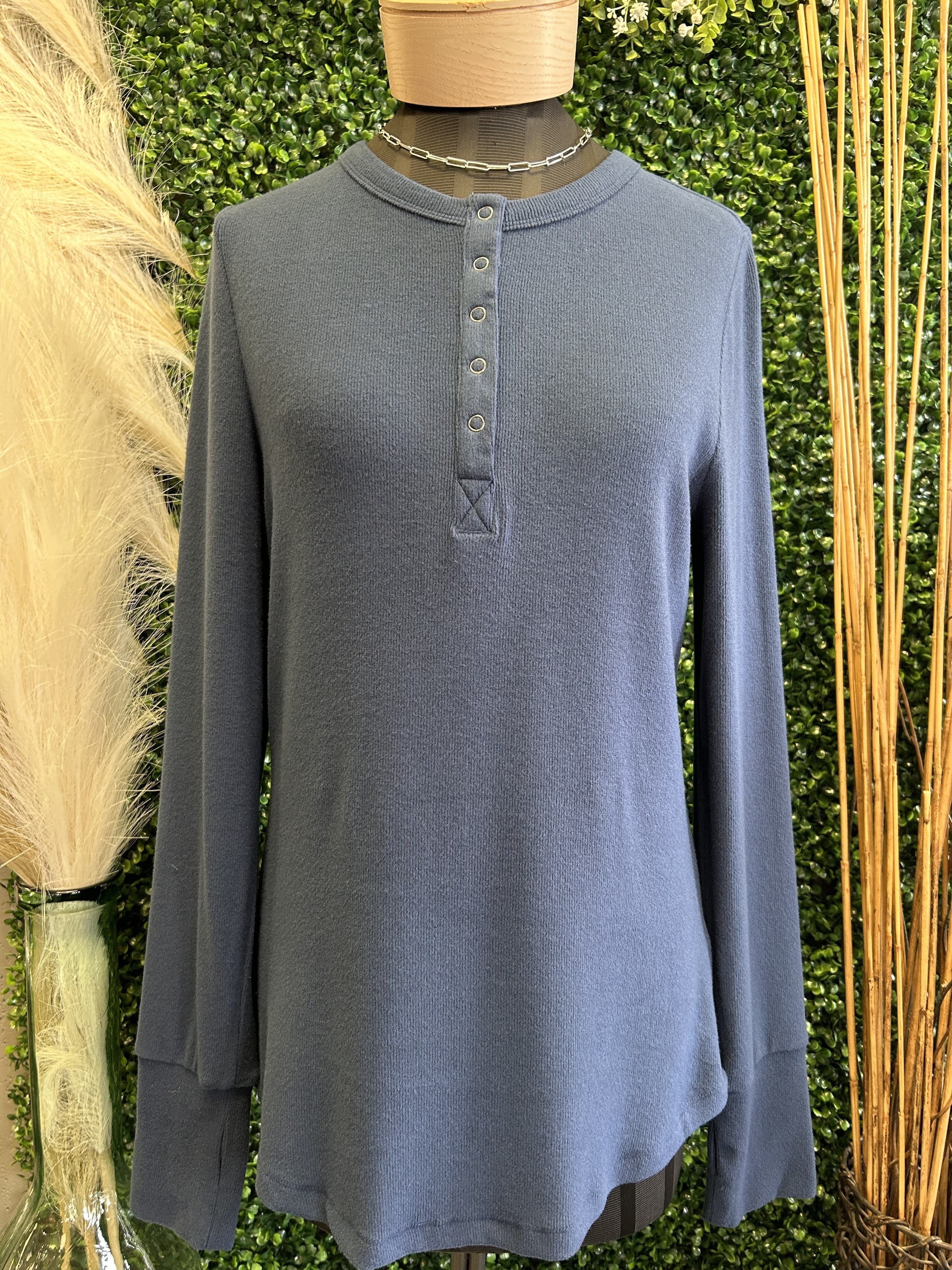 Ribbed Henley Top