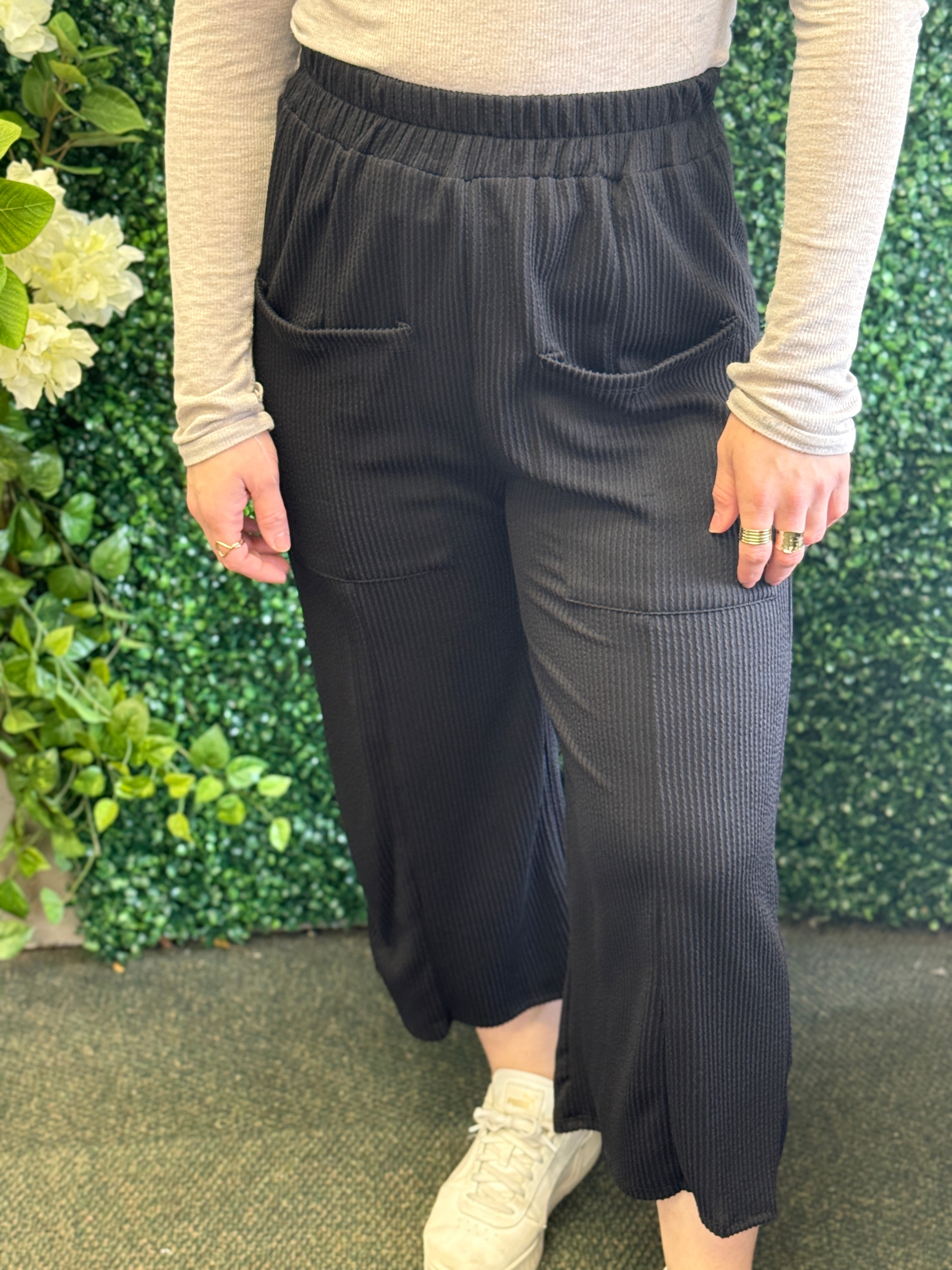 Alizas Solid Ribbed Pants