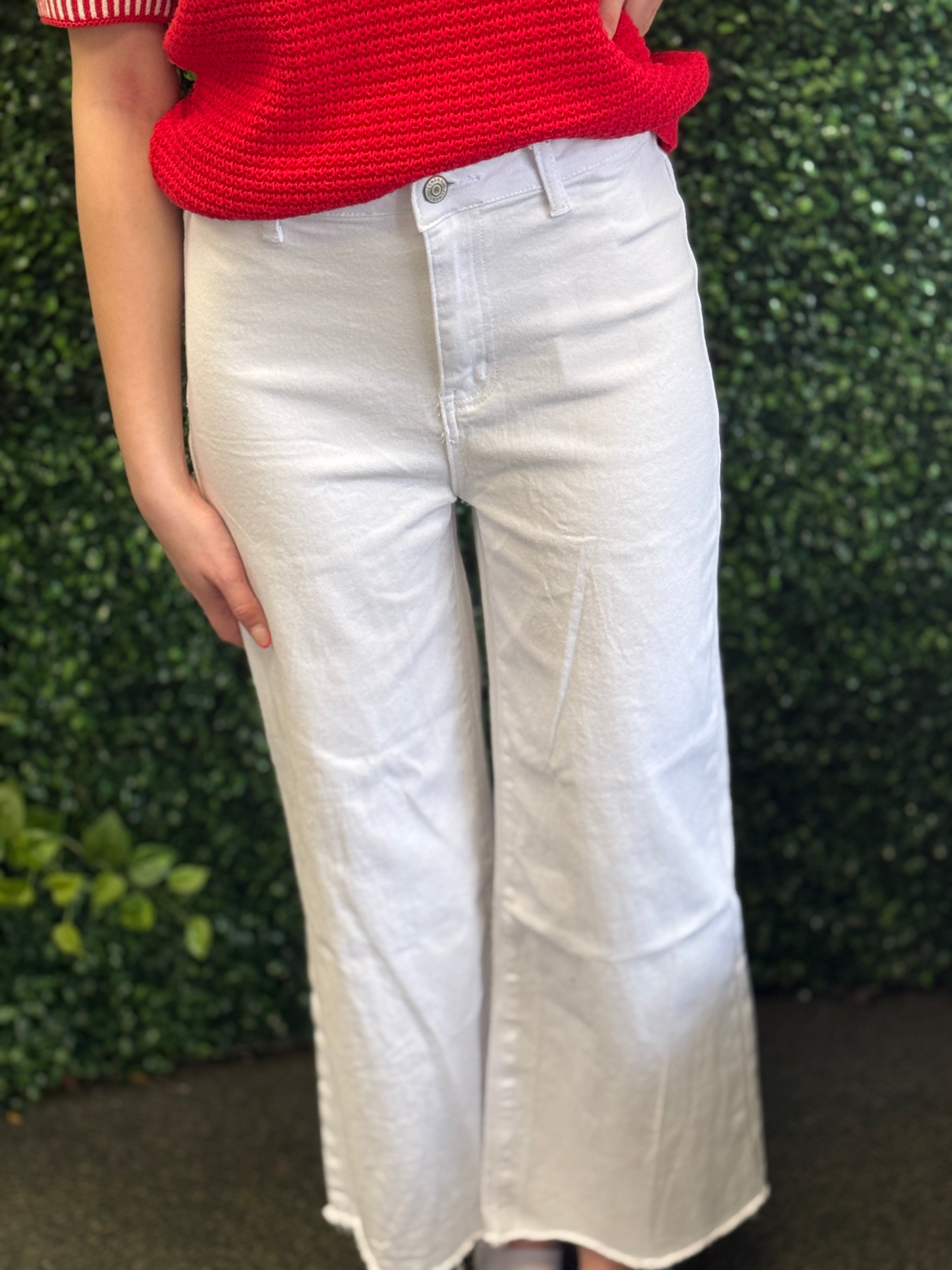 ACID WASHED HIGH WAIST FRAYED HEM STRAIGHT PANTS