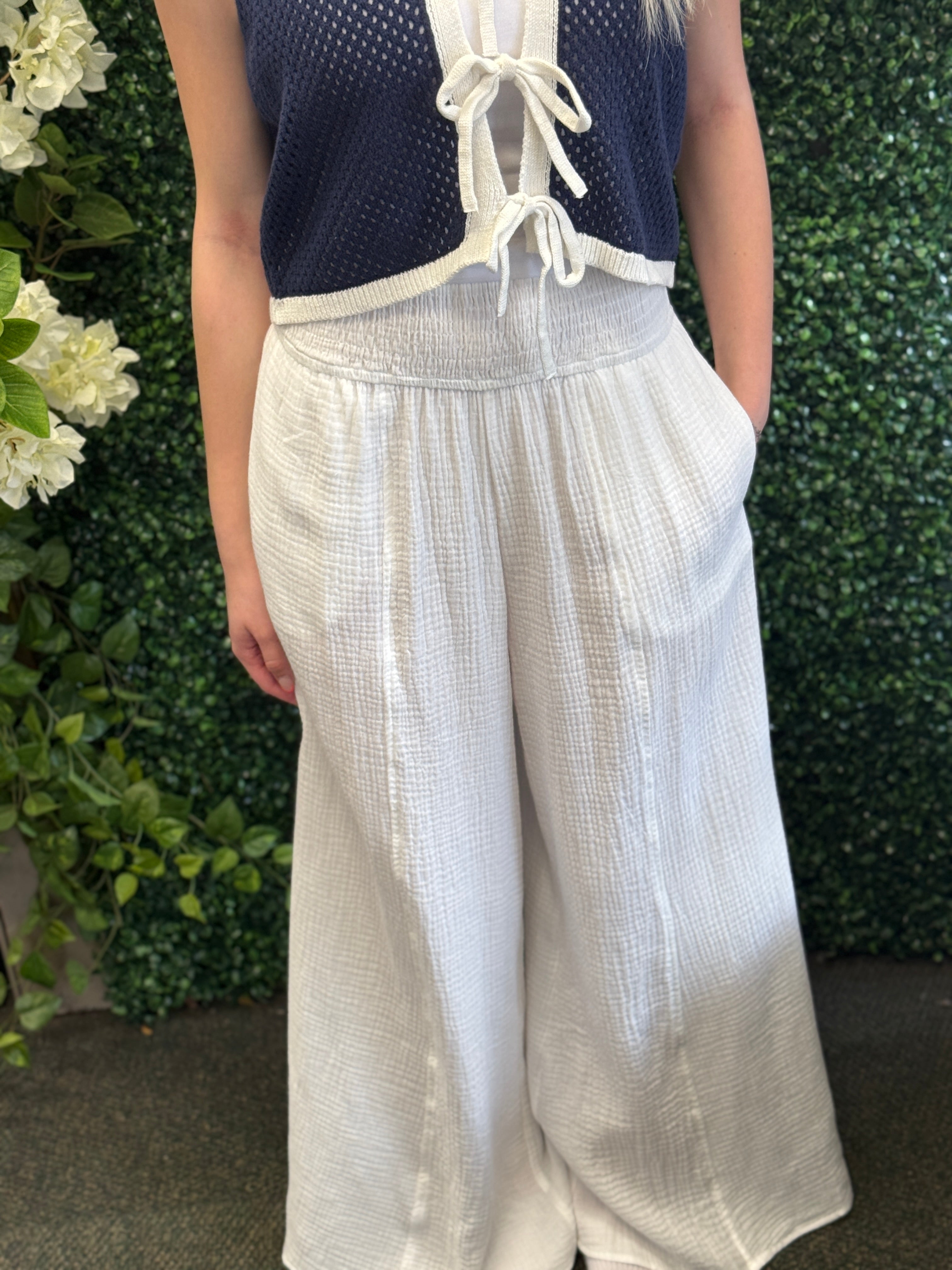 Elastic Waist, Wide Leg Pant
