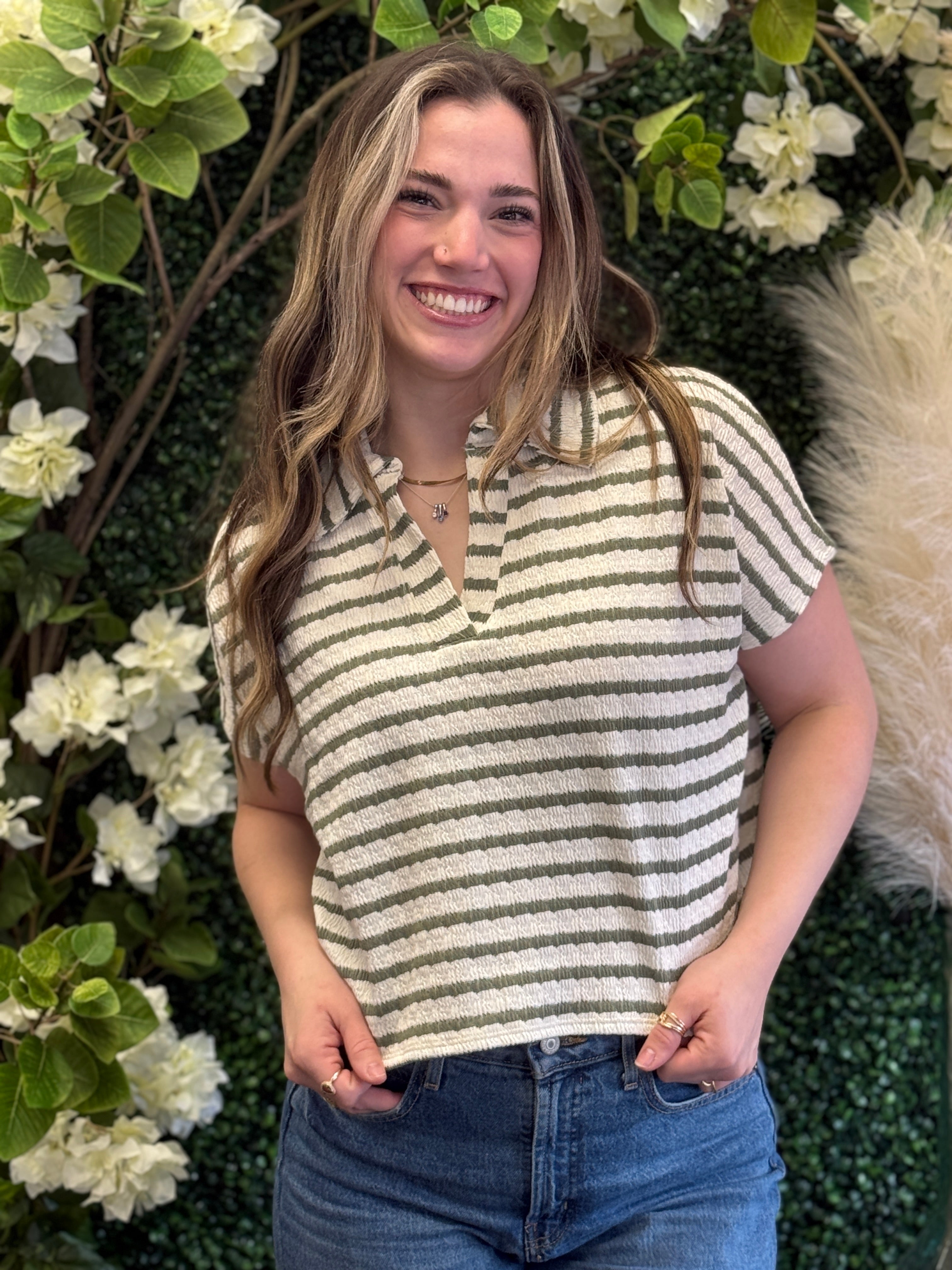 STRIPED SPLIT NECK COLLARED TOP