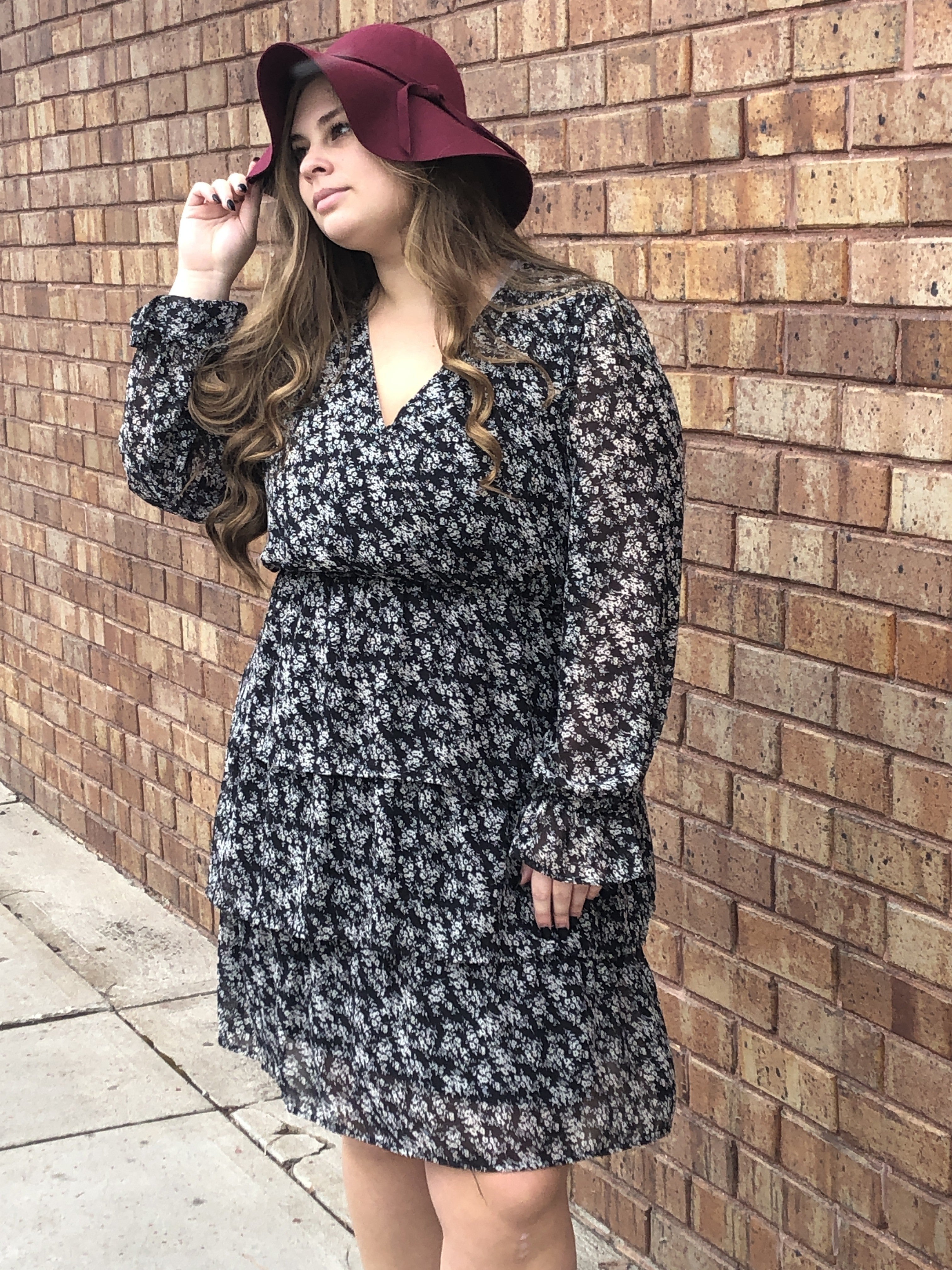 Black/white  floral dress
