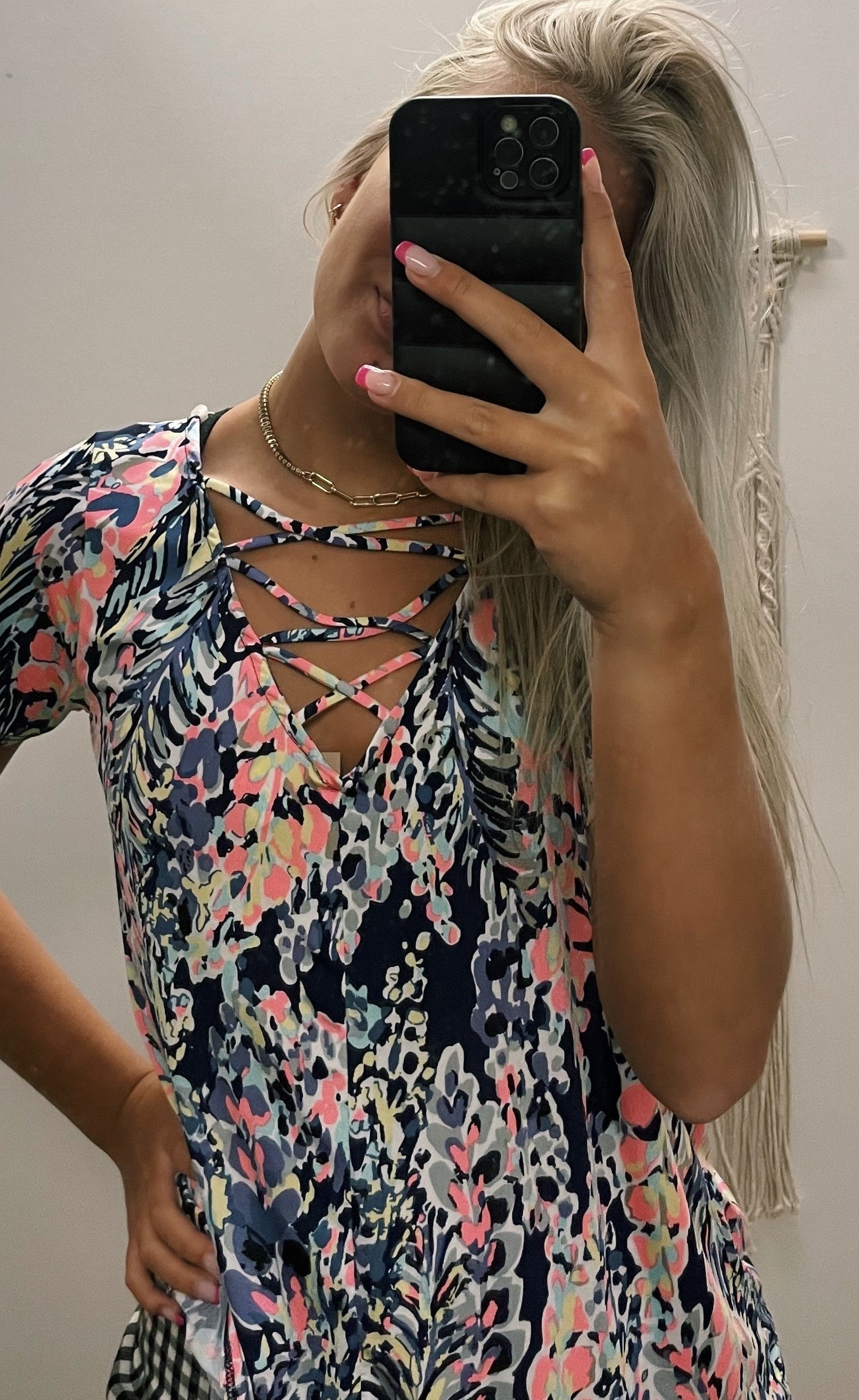 Scoop Neck Printed Top w/ Back Strap
