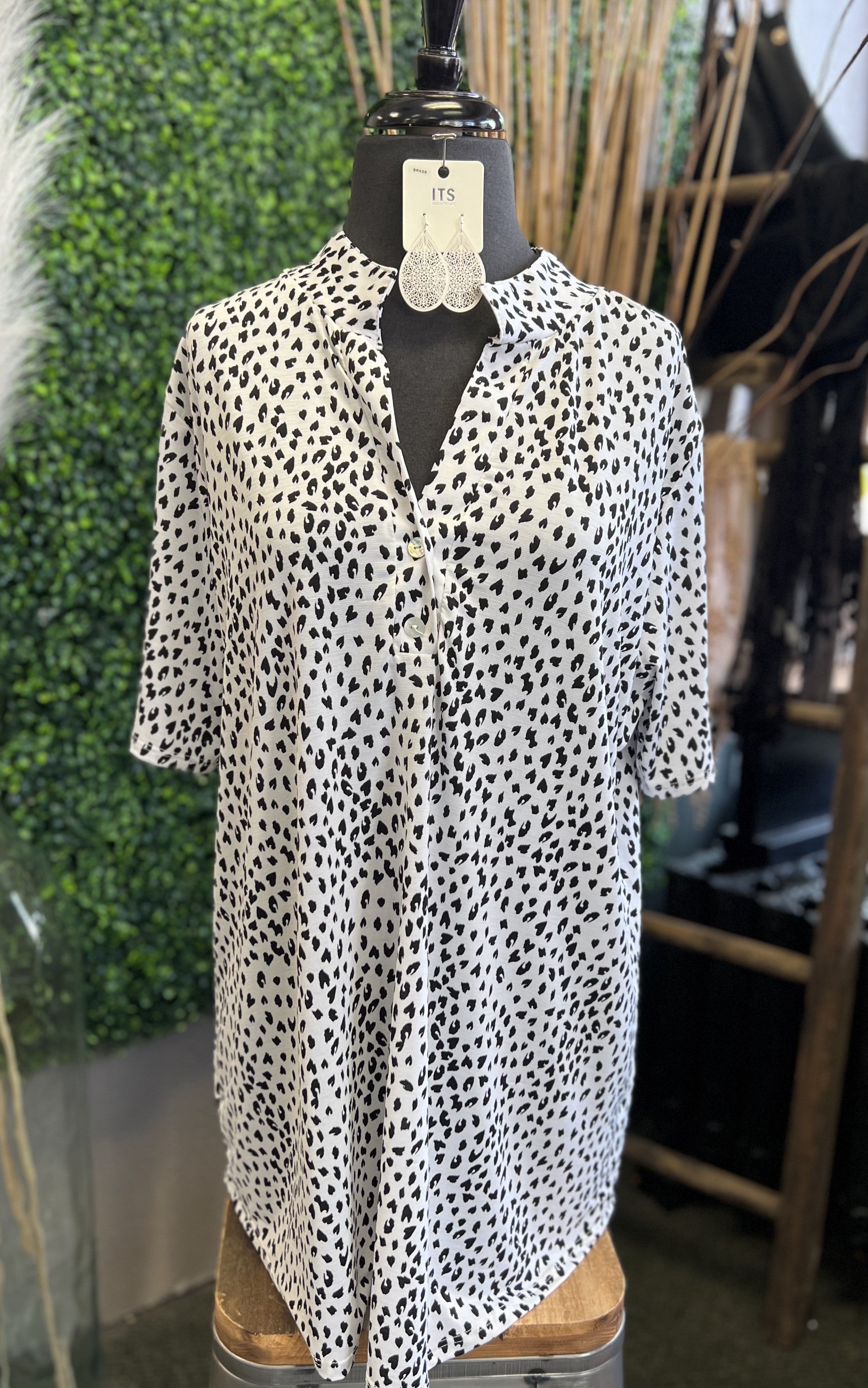 Mandarin Sleeve Printed Top