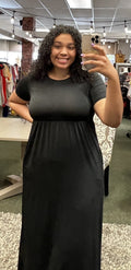 Black Maxi Dress w/ pockets