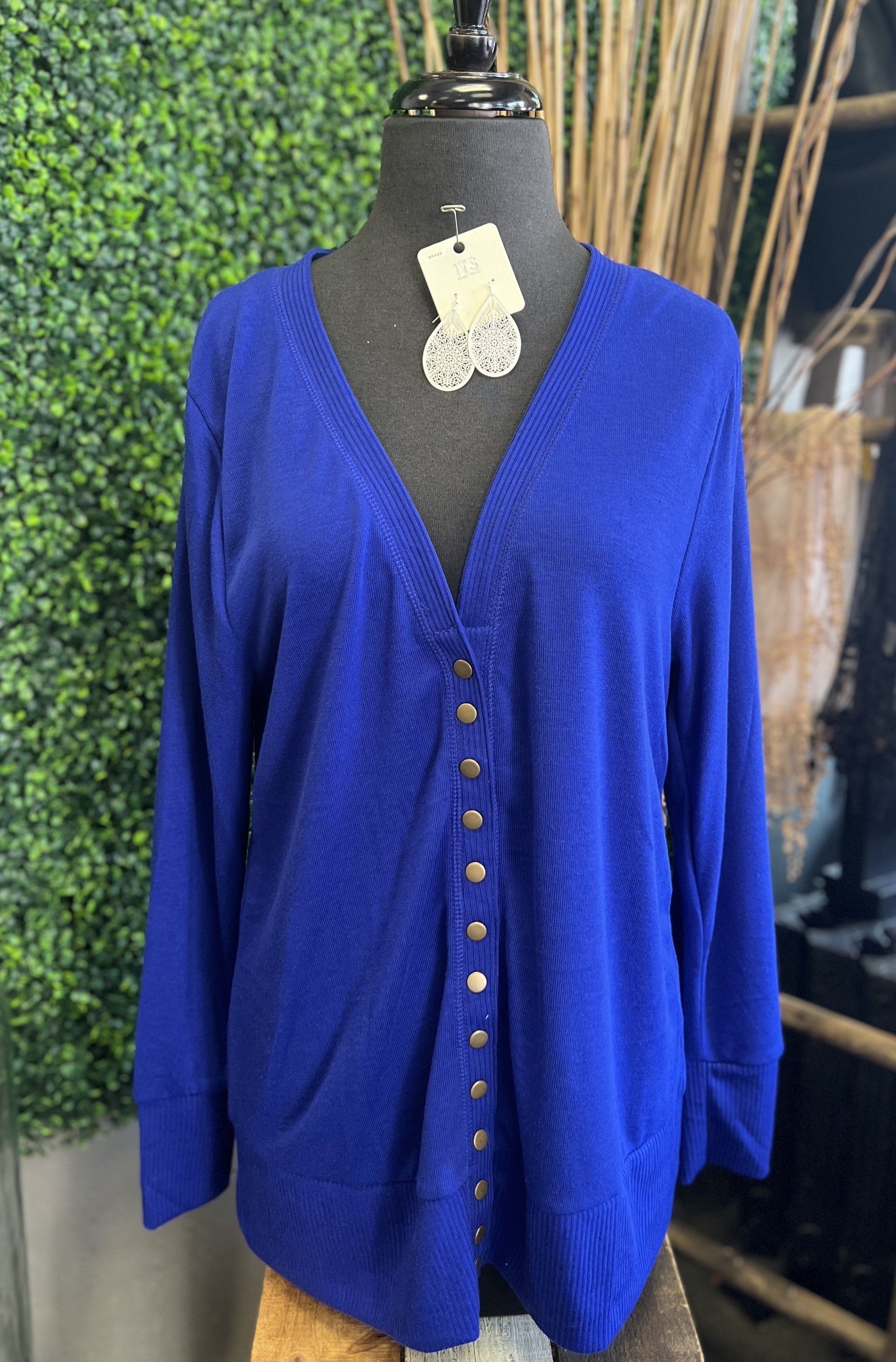 Snap Button V-neck Cardi