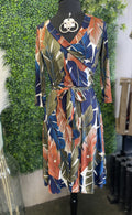 Venechia 3/4 Sleeve Knee Length Dress