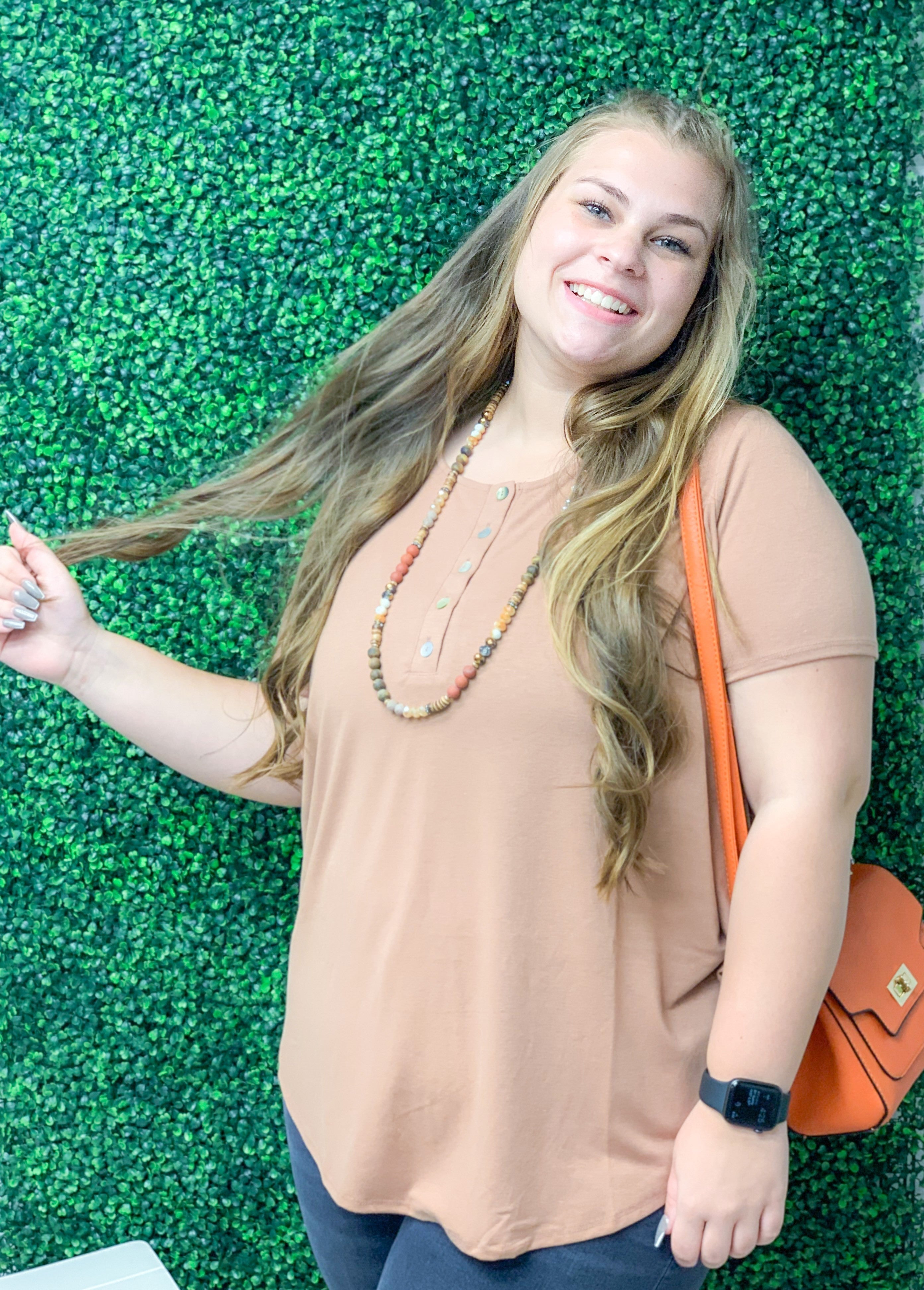 Egg Shell Shell Button Top