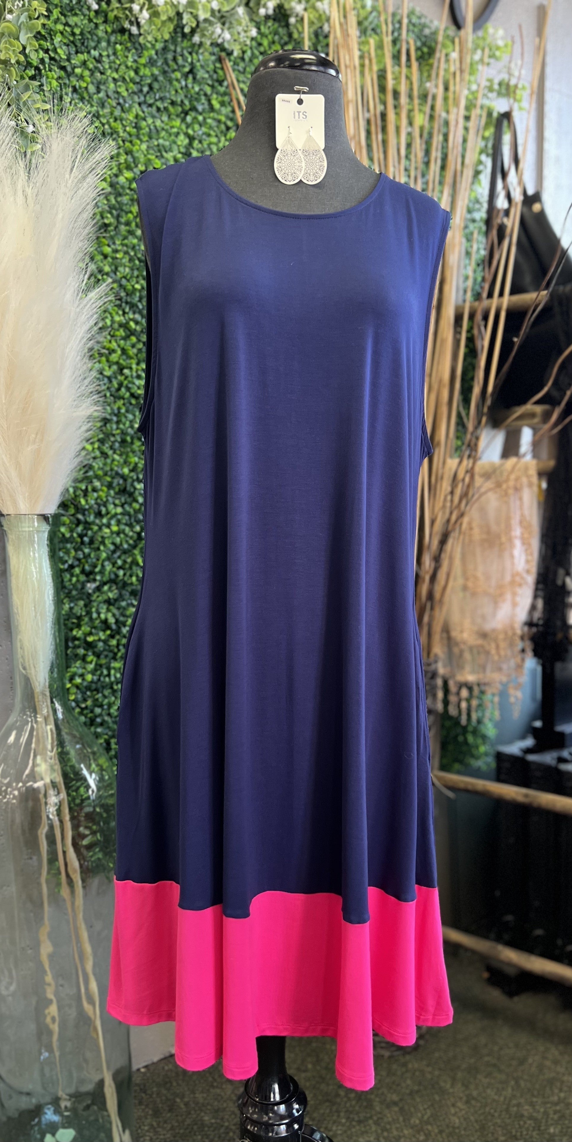 Colorblock Sleeveless Dress