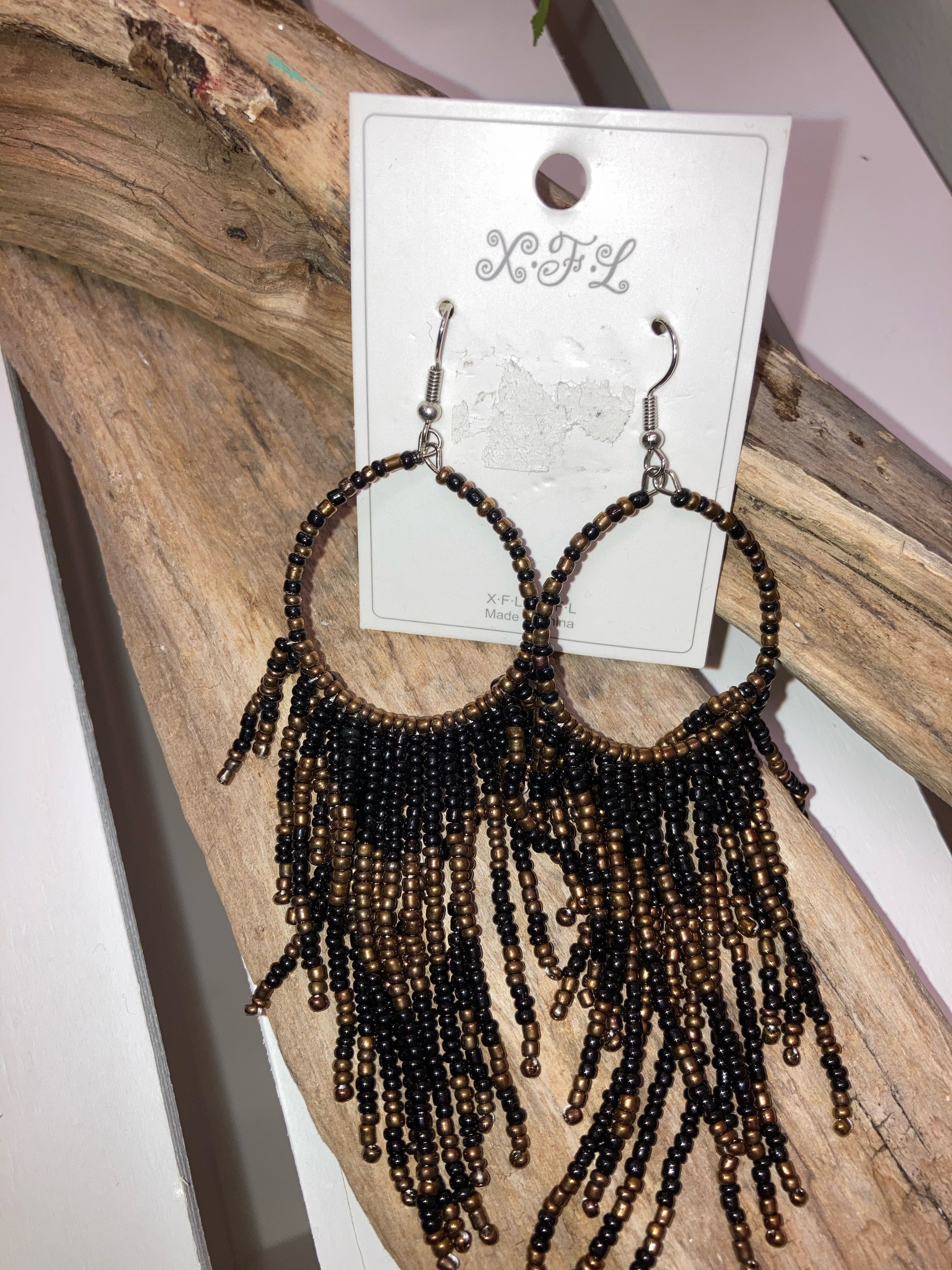 Seed bead dangle earrings