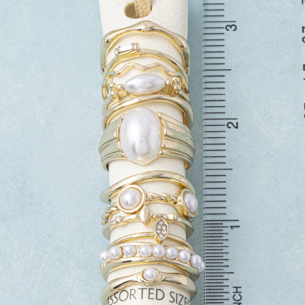 Pearl And Signet Stackable Ring Set: GDCRM
