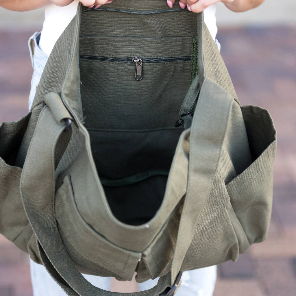 Nova Oversize Canvas Messenger Bag: Olive