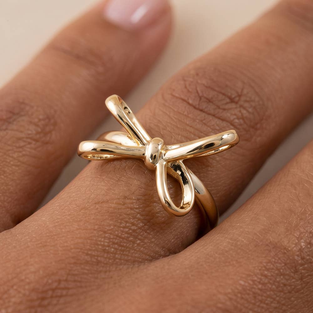 Polished Bow Open Adjustable Ring: G