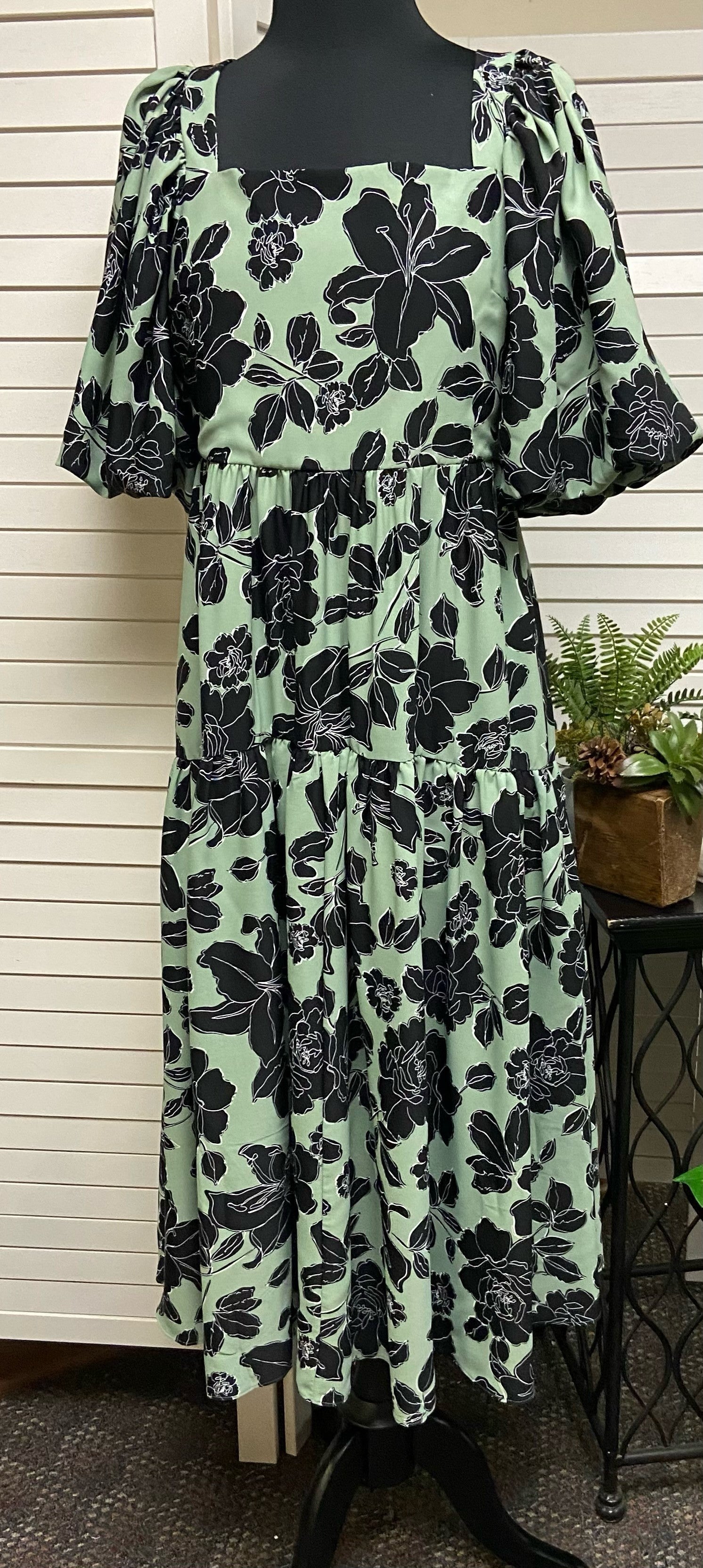 Puff Sleeve Maxi