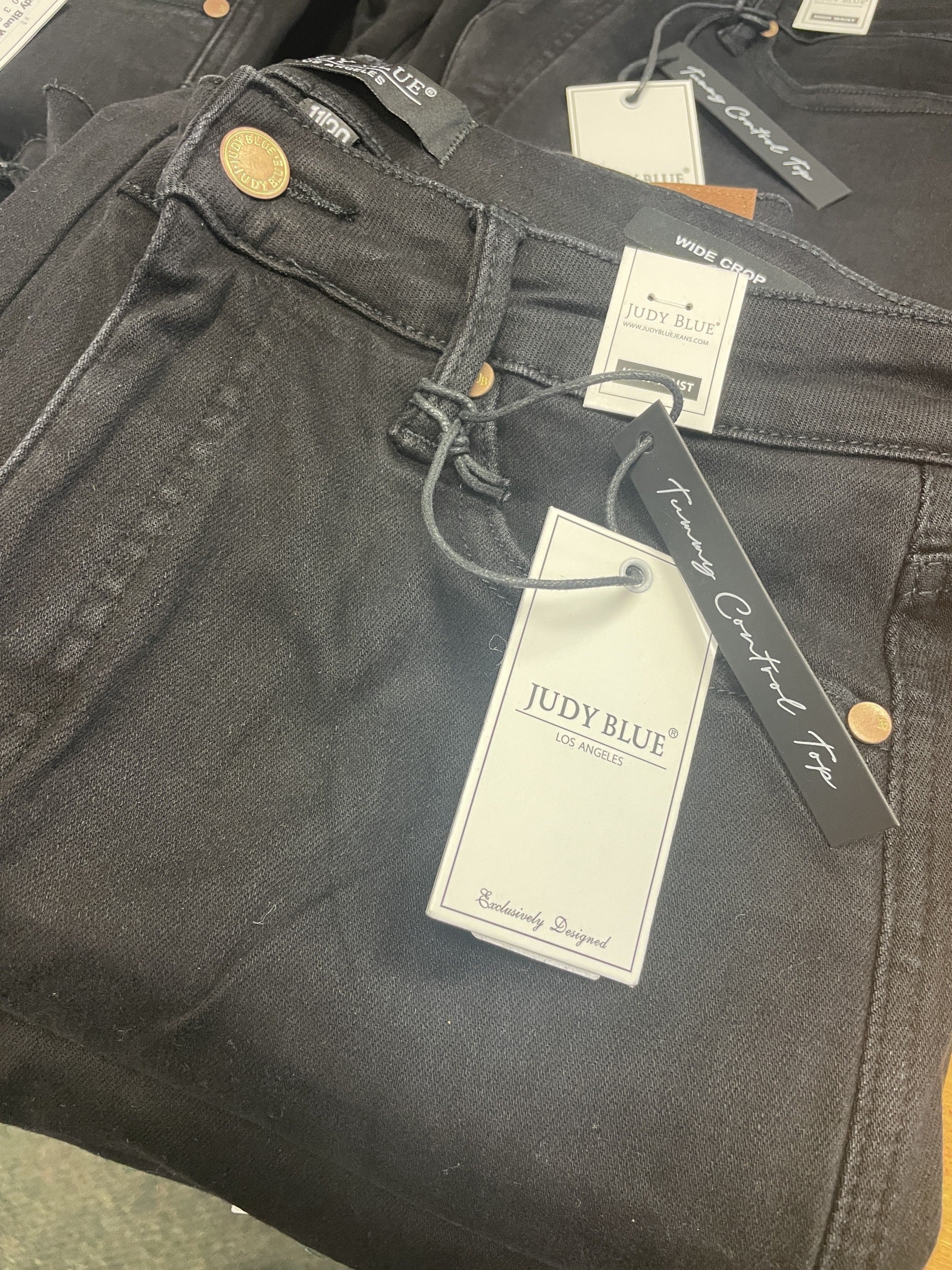 Judy Blue Wide Leg Cropped Pant