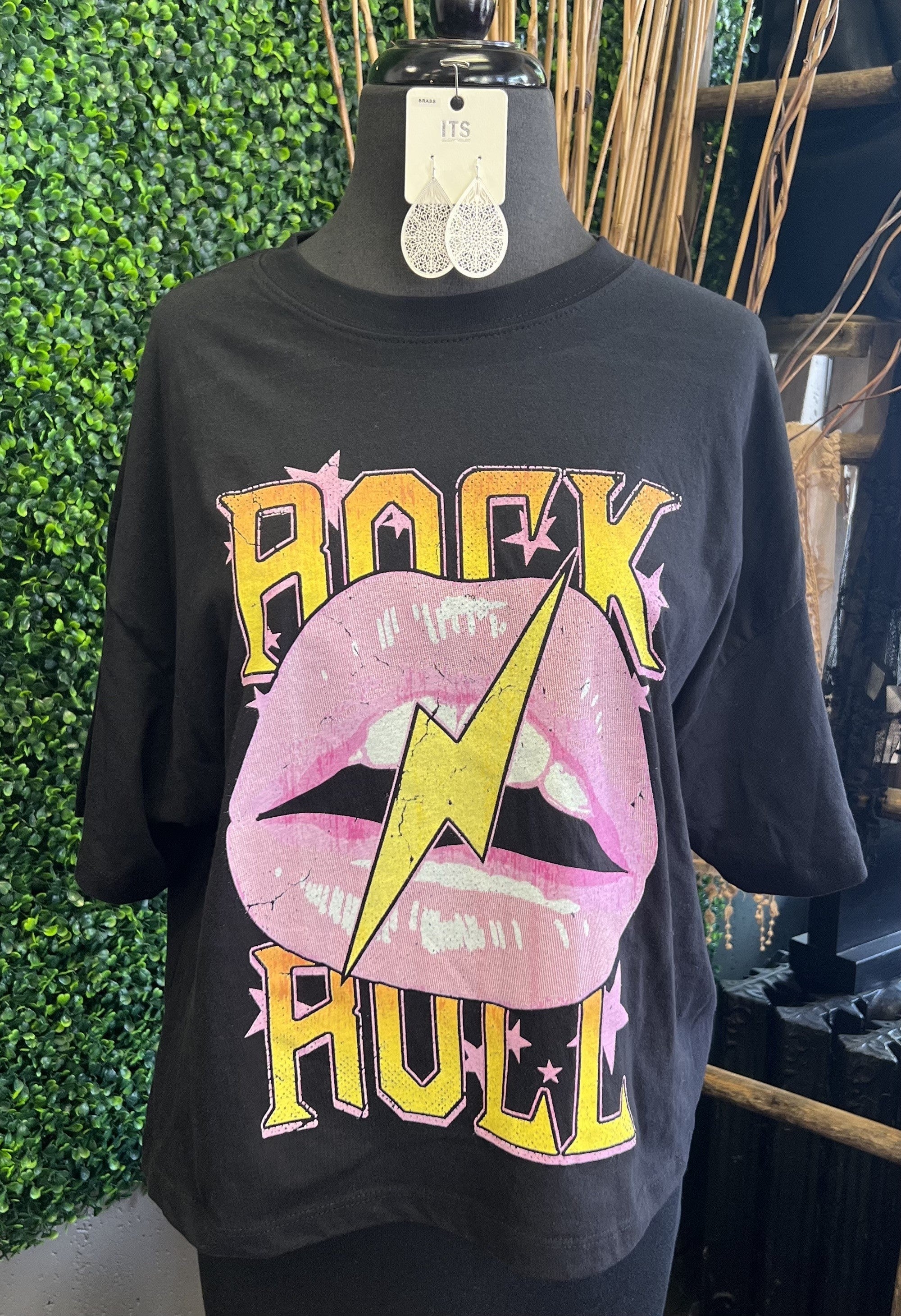 Rock N Roll Lip Crop