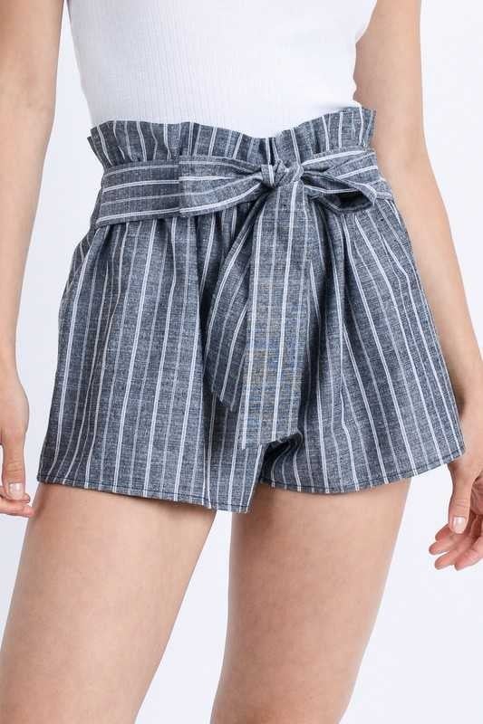 black striped tie short
