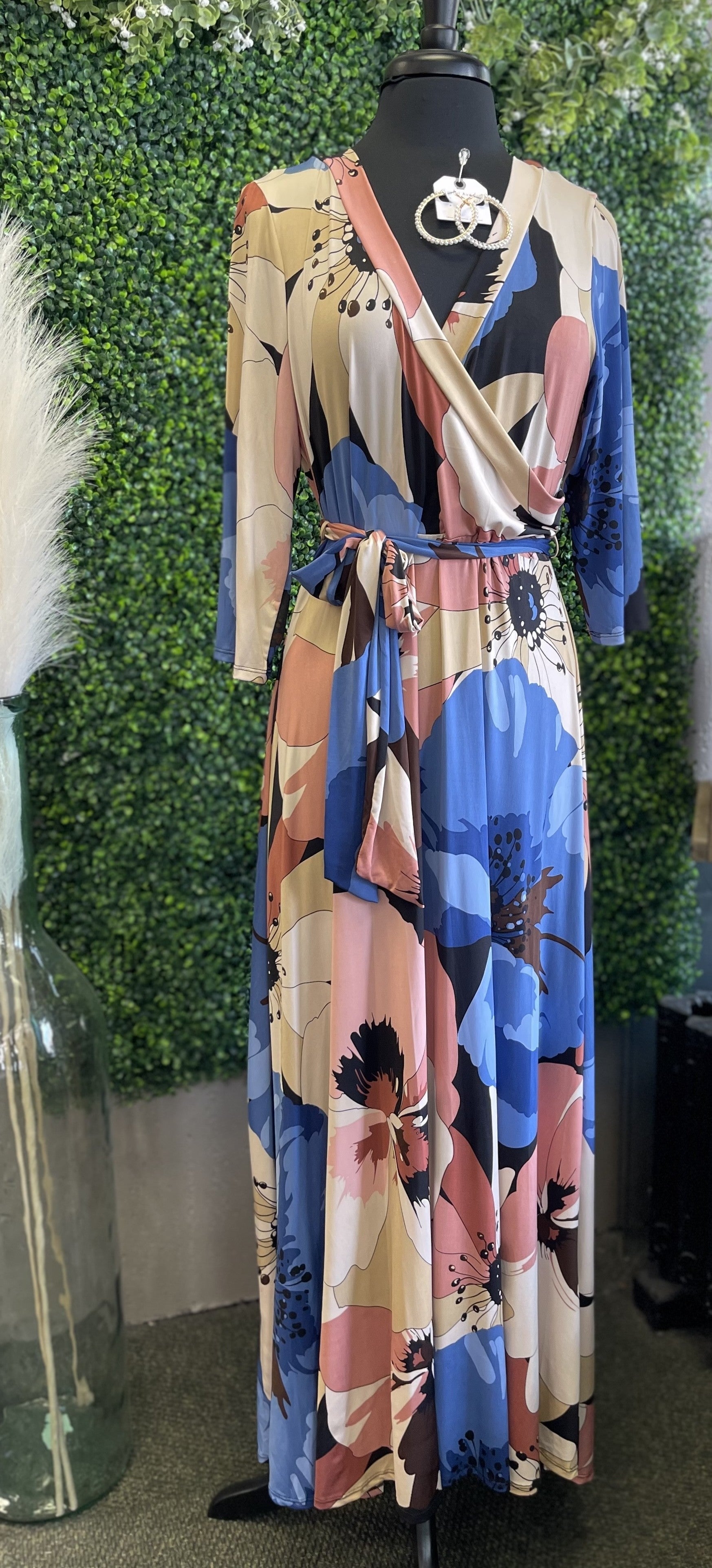 Venechia 3/4 Sleeve Maxi Dress
